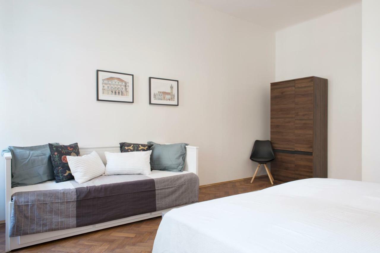 Kent Ridge Loft Apartment Prague Exterior photo