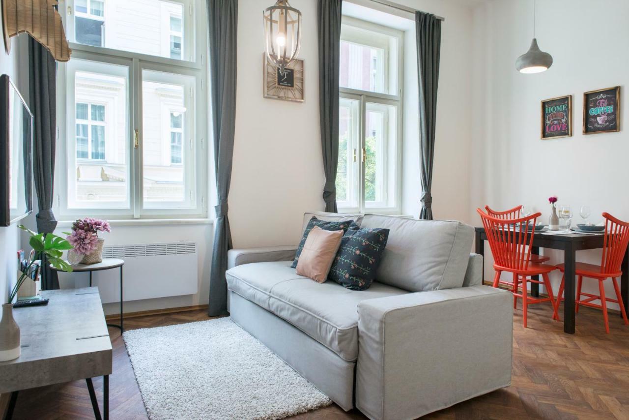 Kent Ridge Loft Apartment Prague Exterior photo